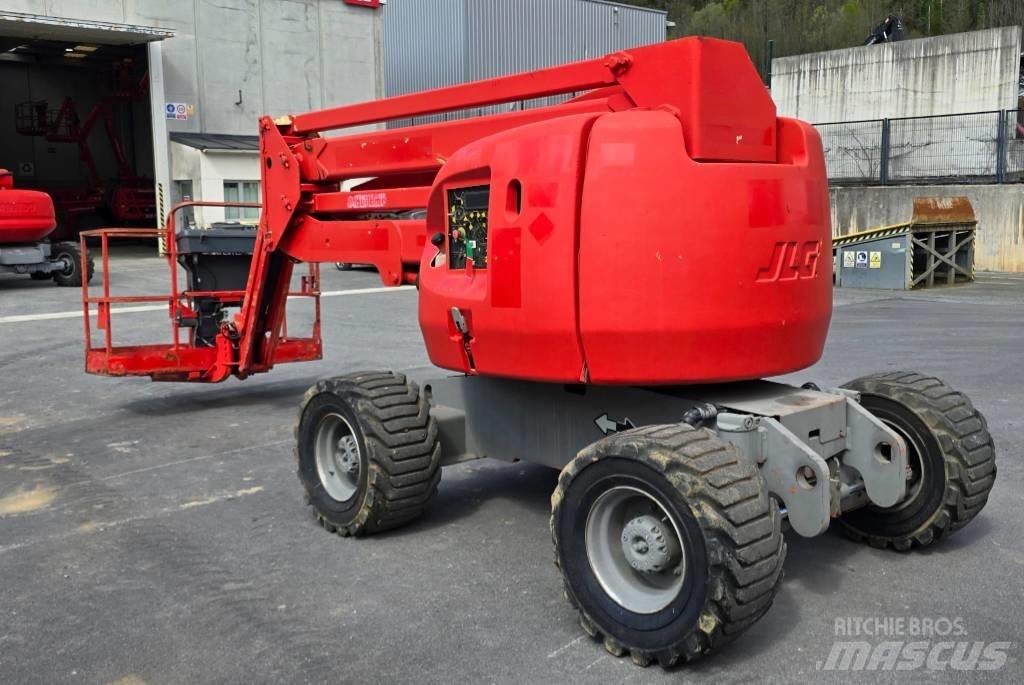 JLG 450 AJ II Коленчатые подъемники