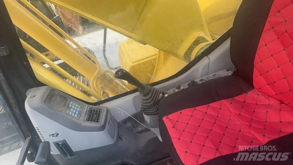 Komatsu PC 200 LC-7 Гусеничные экскаваторы