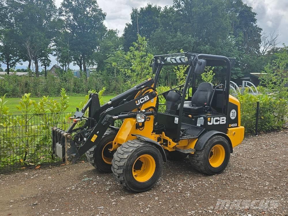 JCB 403 Малые погрузчики