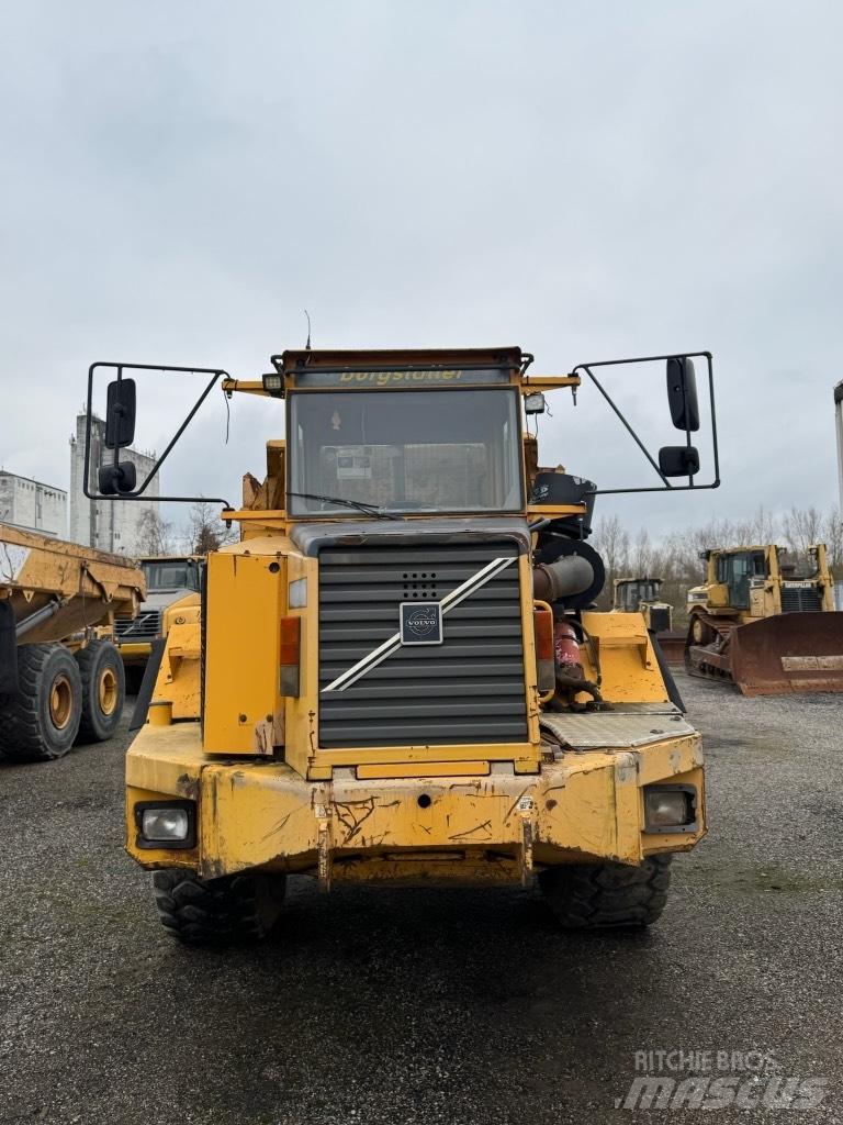Volvo A 30 C Шарнирно-сочленённые самосвалы