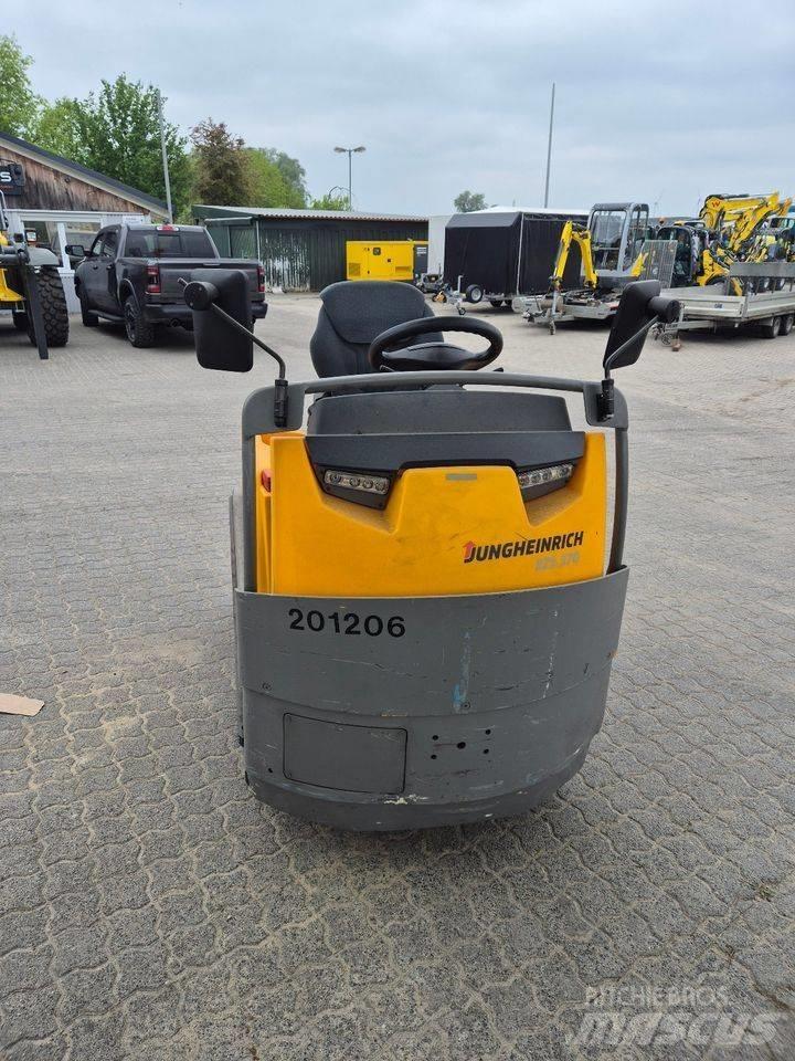 Jungheinrich EZS 570 Строительная техника - Другие