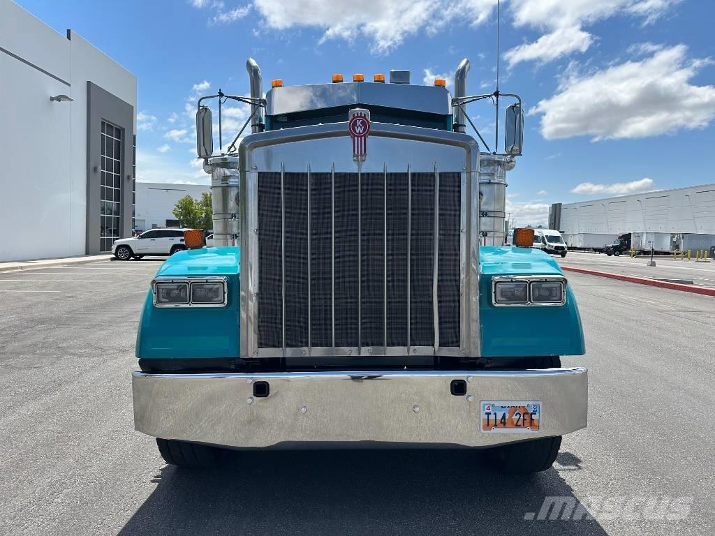 Kenworth W 900 Седельные тягачи