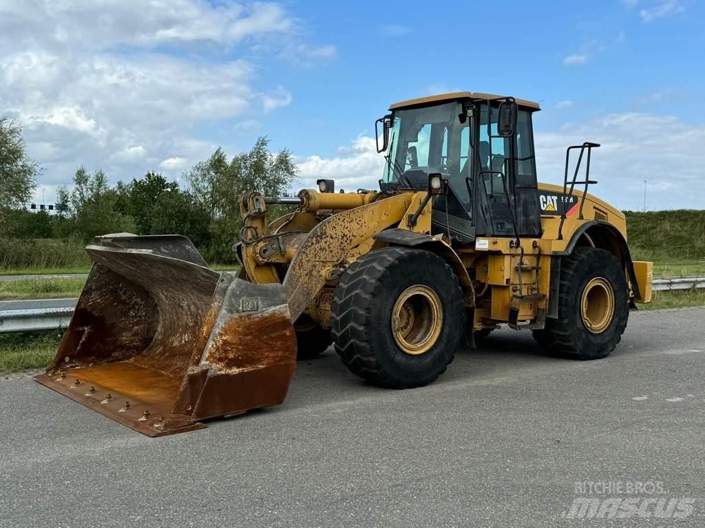 CAT 962H Фронтальные погрузчики