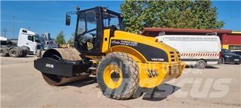 JCB VM 132 Уплотнители грунта