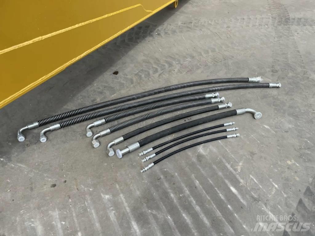 CAT 323 NG 15m Set Экскаваторные стрелы