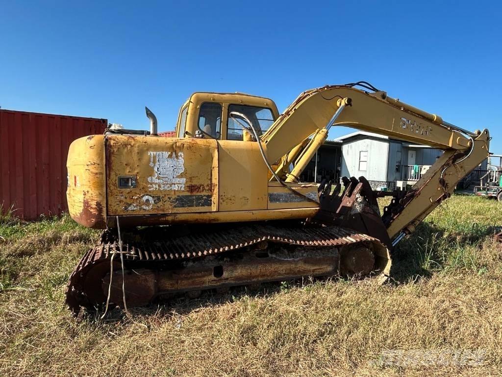 John Deere 120 Гусеничные экскаваторы