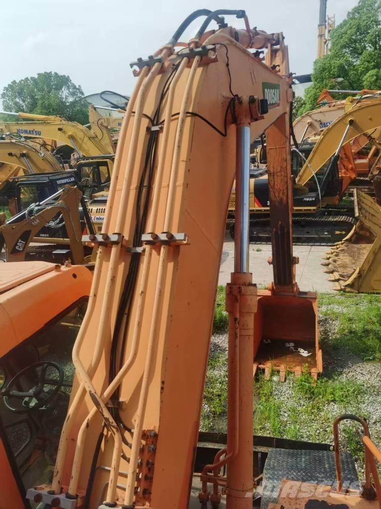 Doosan DH 210 W-7 Колёсные экскаваторы