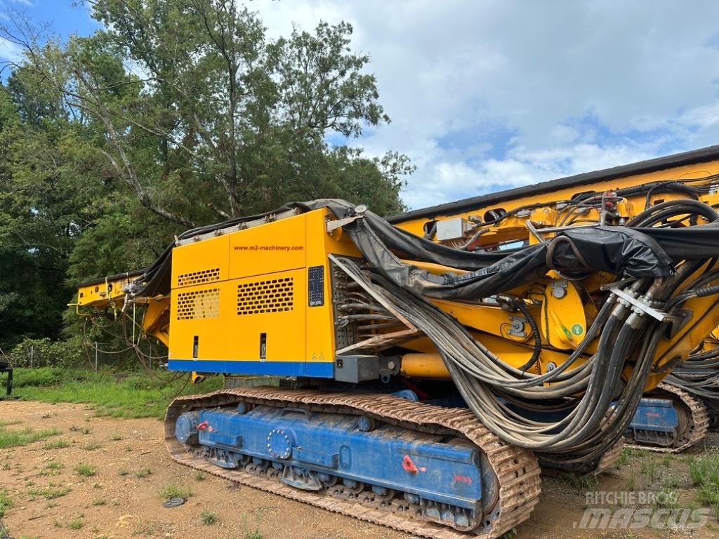 Bauer BG 28 H Гусеничные буровые установки