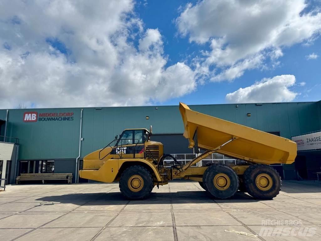 CAT 735 Мини-самосвалы