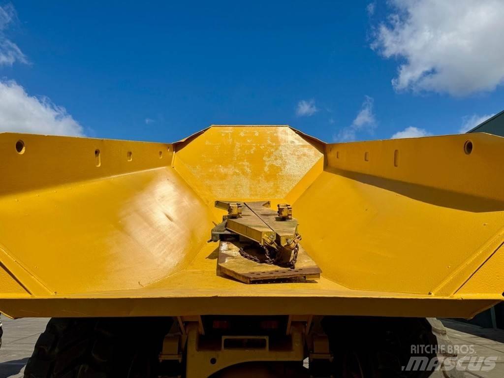 CAT 735 Мини-самосвалы