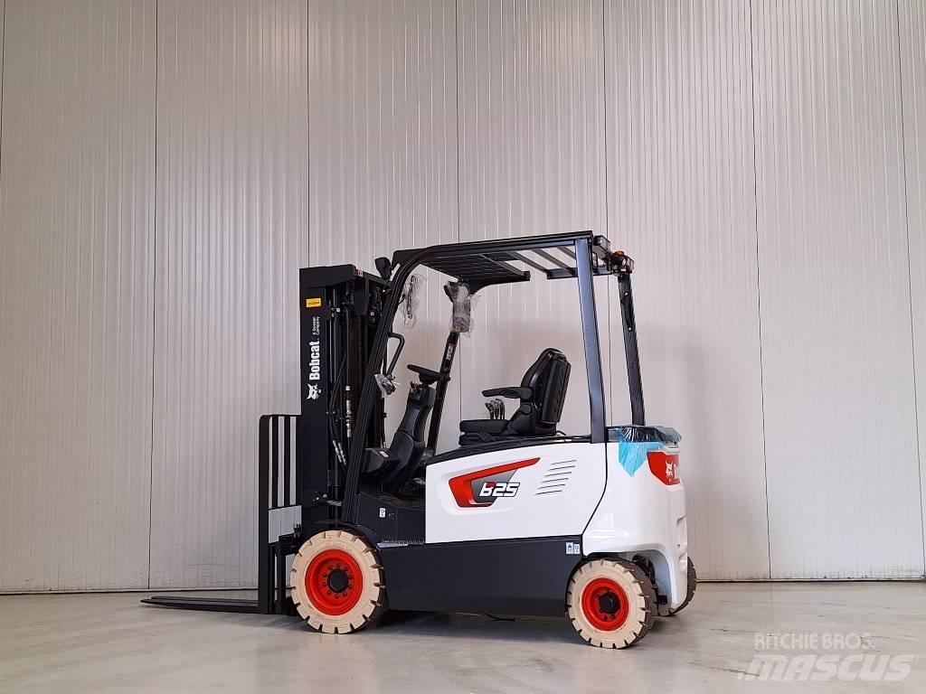 Bobcat B25X-7 PLUS Электропогрузчики