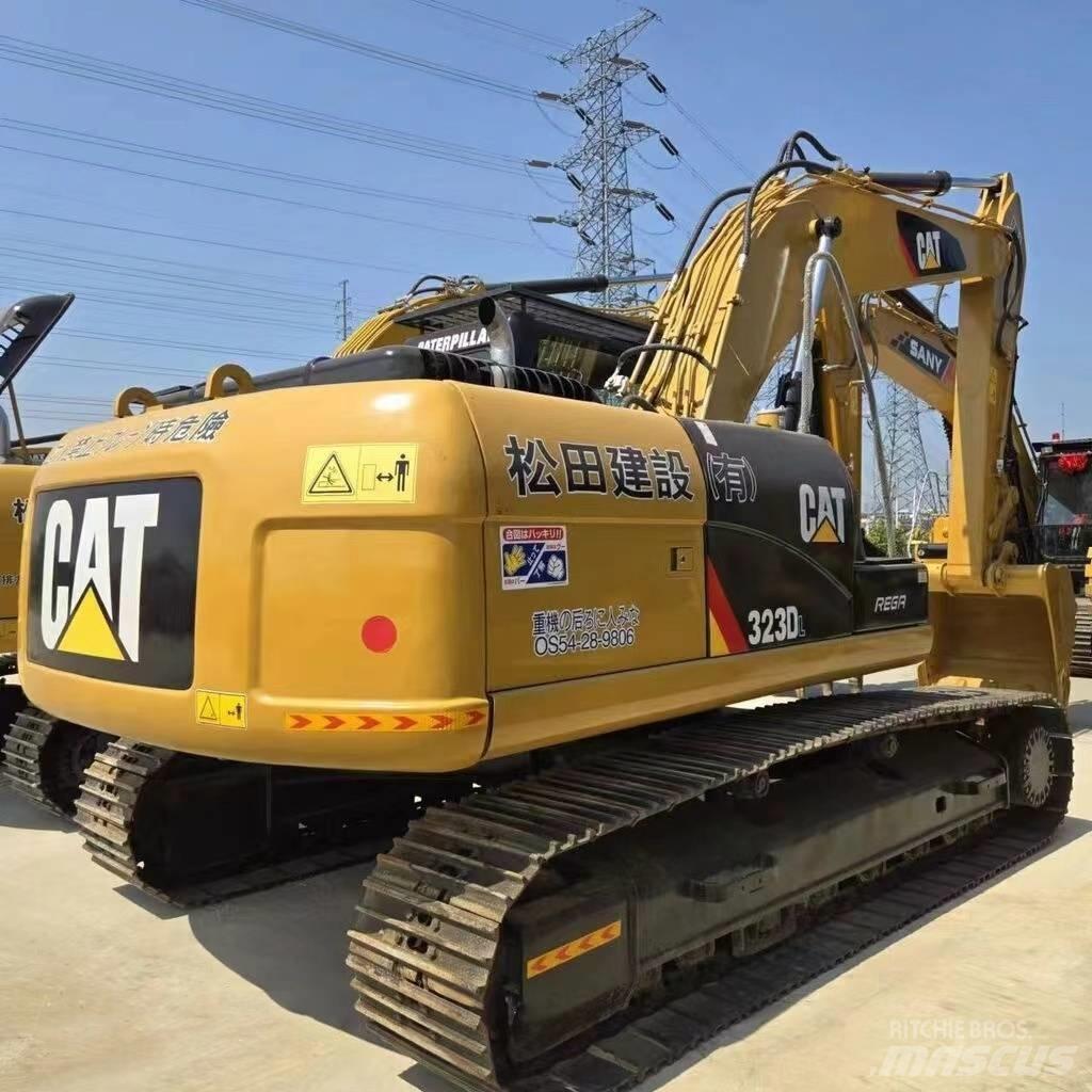 CAT 323 D Гусеничные экскаваторы