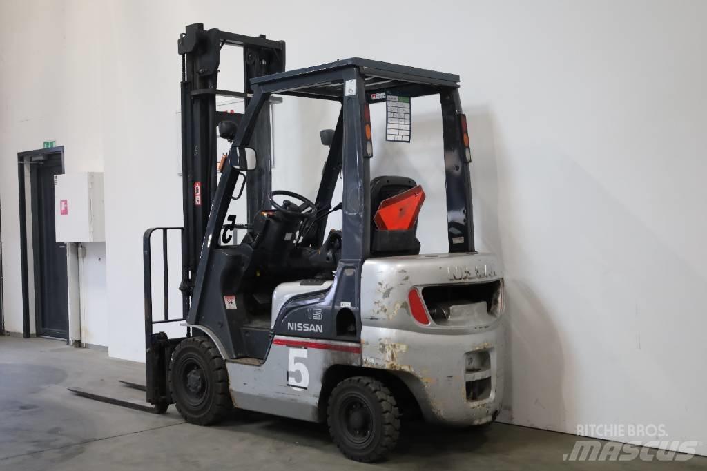 Nissan FLO1A15 Дизельные погрузчики