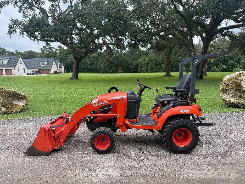 Kubota BX2380 Трактора