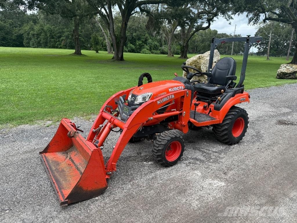 Kubota BX2380 Трактора