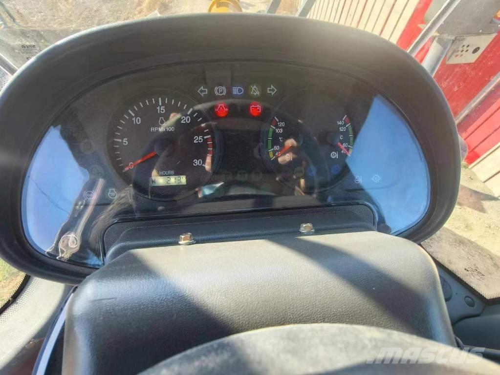 Komatsu WA 320-5 Фронтальные погрузчики