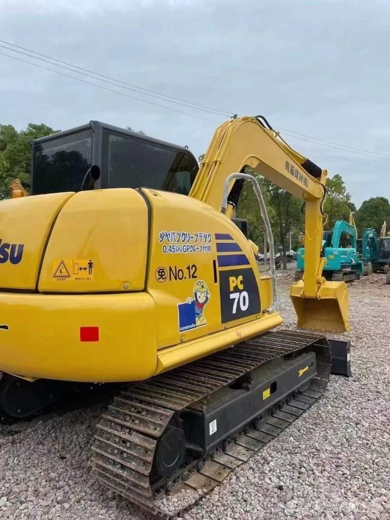 Komatsu PC 70-8 Гусеничные экскаваторы