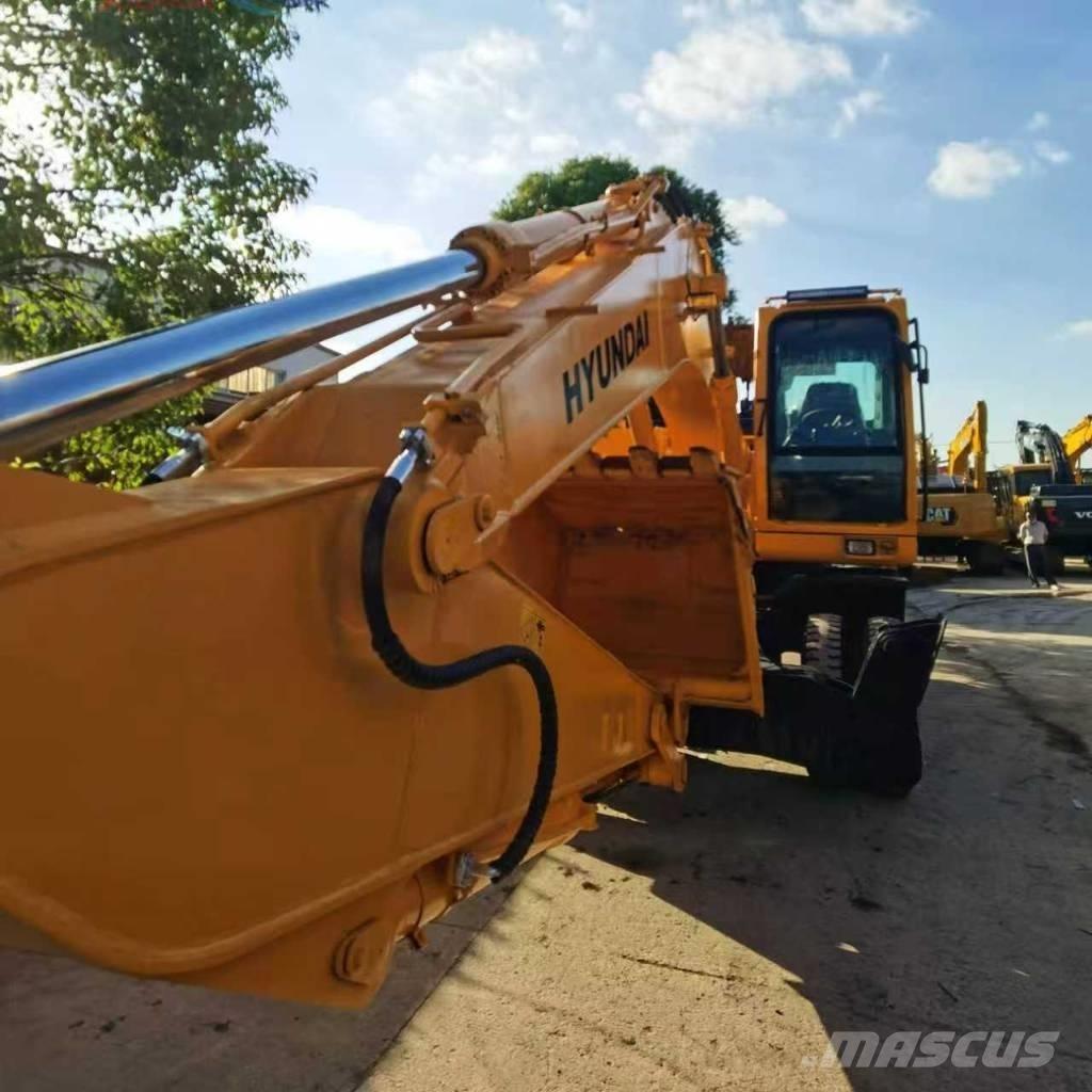 Hyundai R210w-7 Колёсные экскаваторы