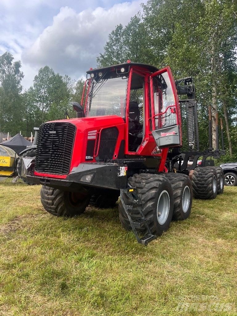 Komatsu 835 Форвардеры