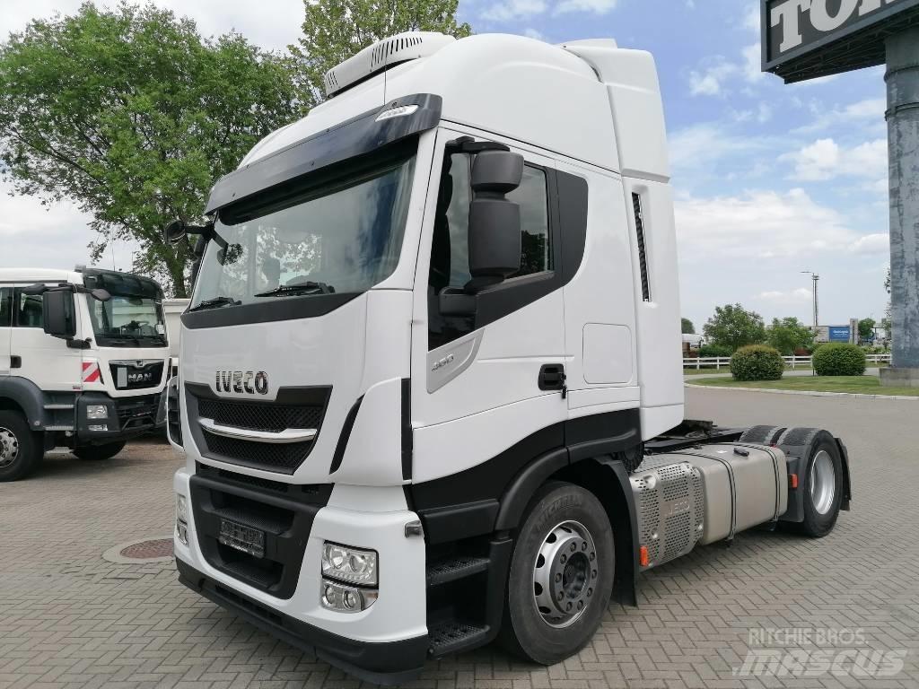 Iveco AS440ST/P Седельные тягачи