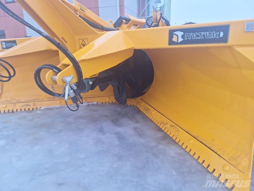 Wieska W253L Снегоуборщики