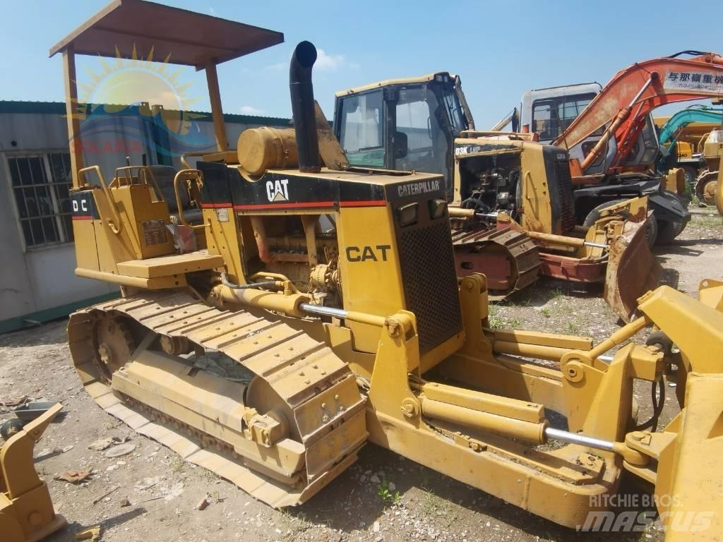 CAT D 3 C Гусеничные бульдозеры