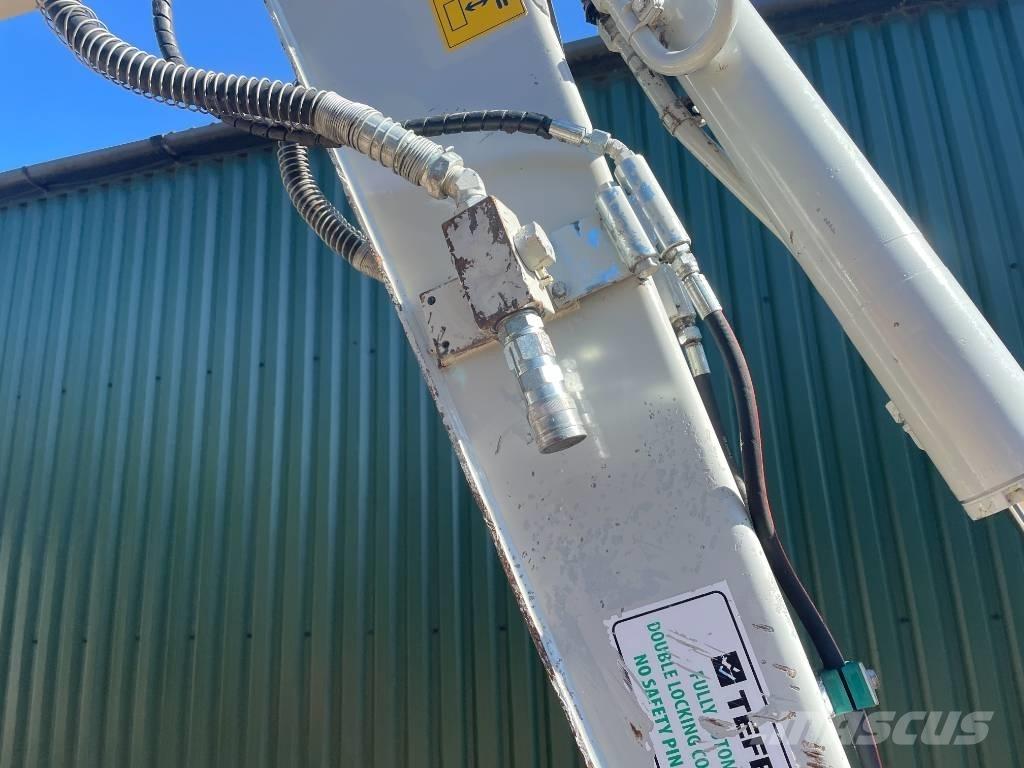 Takeuchi TB 250 Мини-экскаваторы