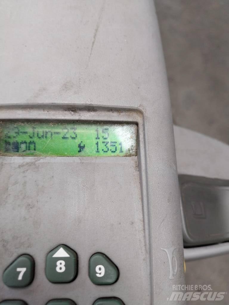 UniCarriers PLL 200 Ручные электрические тележки