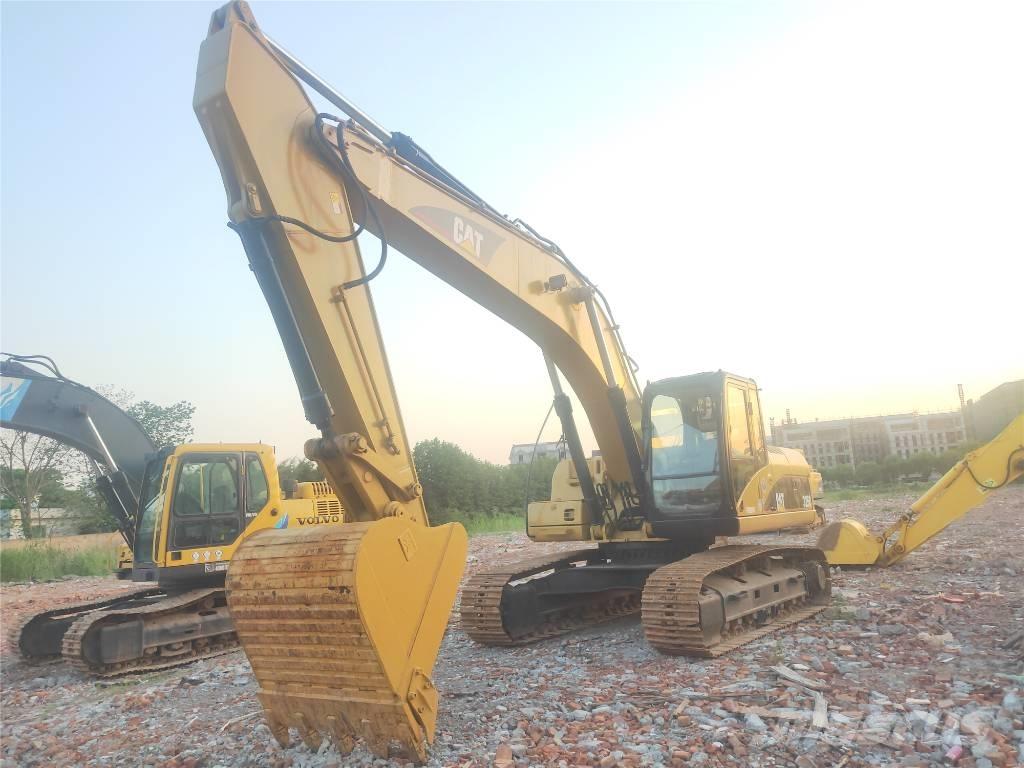 CAT 325C Гусеничные экскаваторы