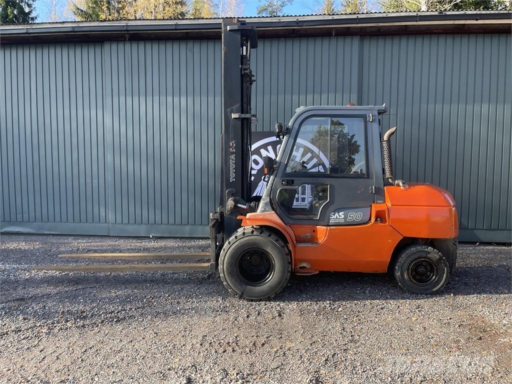 Toyota 42-7 FD A 50 Дизельные погрузчики