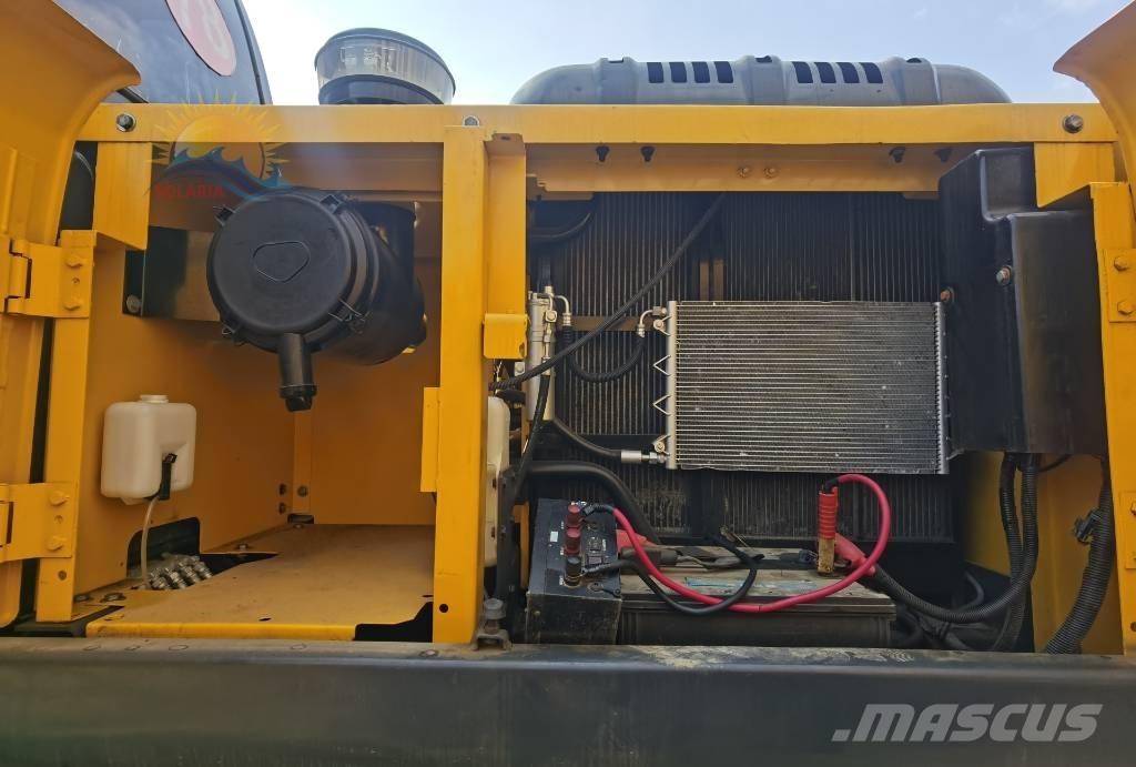 Kobelco SK 200 Гусеничные экскаваторы