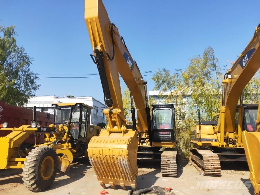 CAT 330 D Гусеничные экскаваторы