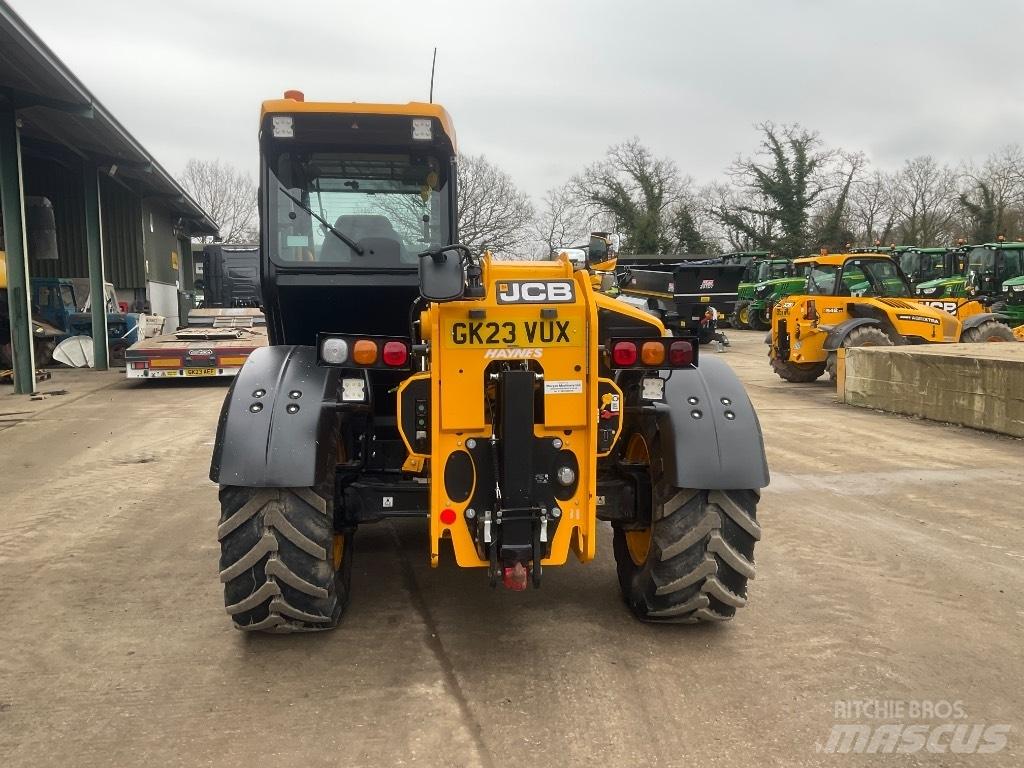 JCB 542-70 Agri Сельскохозяйственные телескопические погрузчики