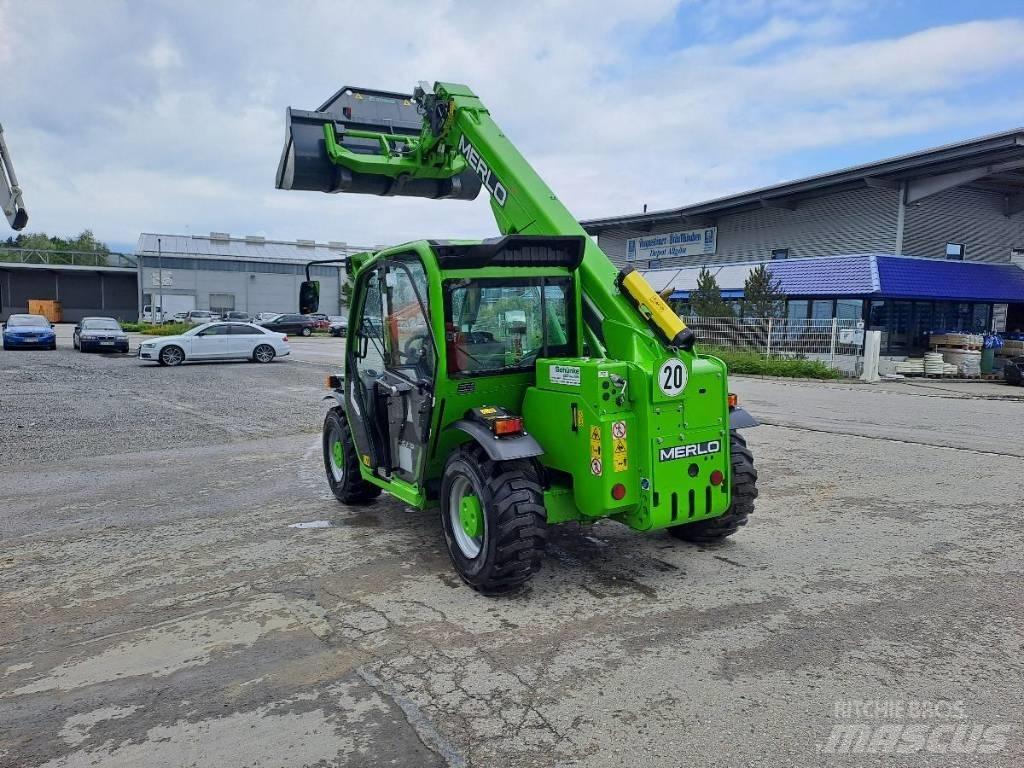 Merlo P 27.6 Plus Телескопические погрузчики