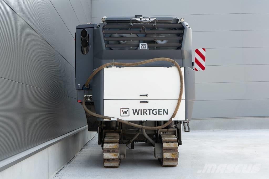 Wirtgen W 220 FI Дорожные фрезы