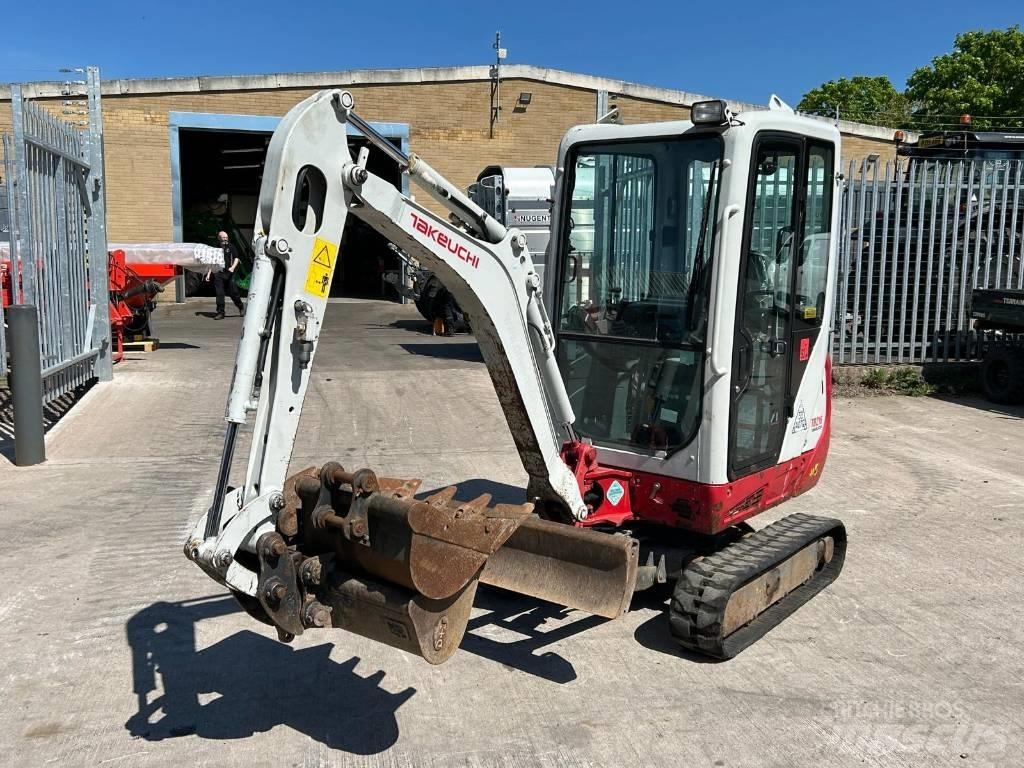 Takeuchi TB 216 Мини-экскаваторы