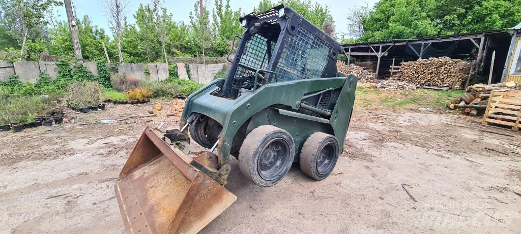 CAT 226 Мини-погрузчики
