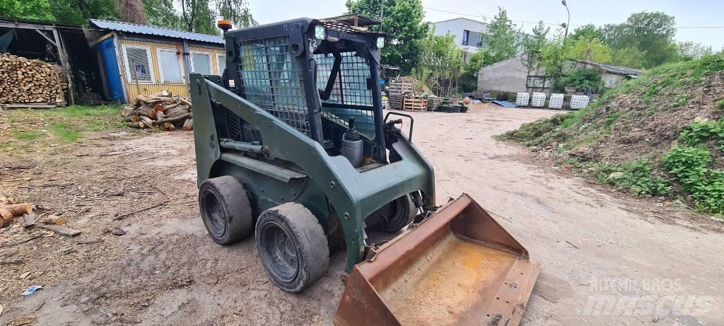 CAT 226 Мини-погрузчики