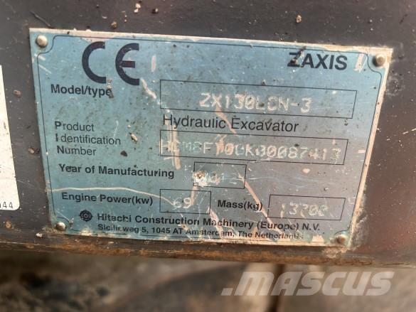 Hitachi ZX130 - 3 Гусеничные экскаваторы