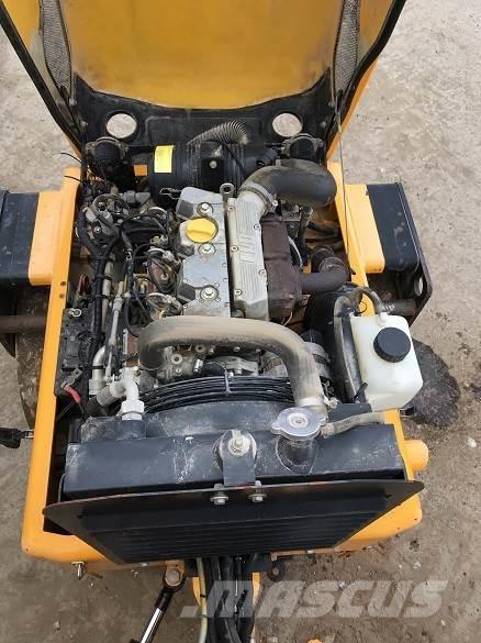JCB ROLLER VMT 260 Катки тротуарные