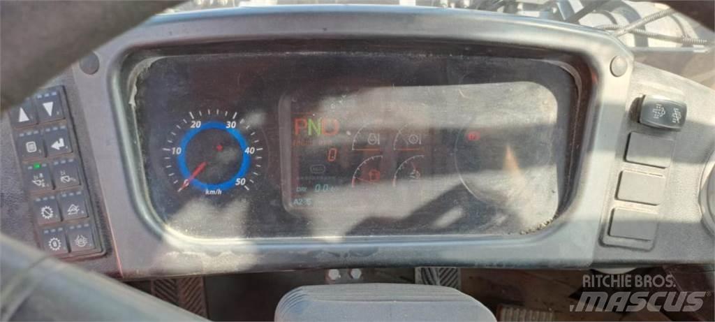 Doosan DL300-5 Фронтальные погрузчики