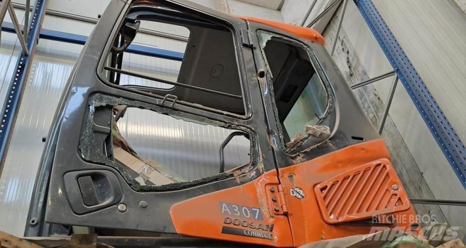 Doosan DX235NLC-5 Строительная техника - Другие