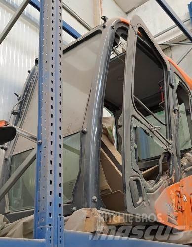 Doosan DX235NLC-5 Строительная техника - Другие