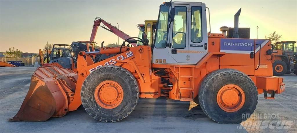 Fiat-Hitachi FR130-2 Фронтальные погрузчики