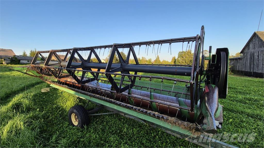 John Deere 1177 Зерноуборочные комбайны