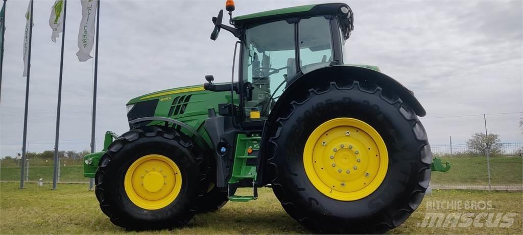 John Deere 6215R Трактора