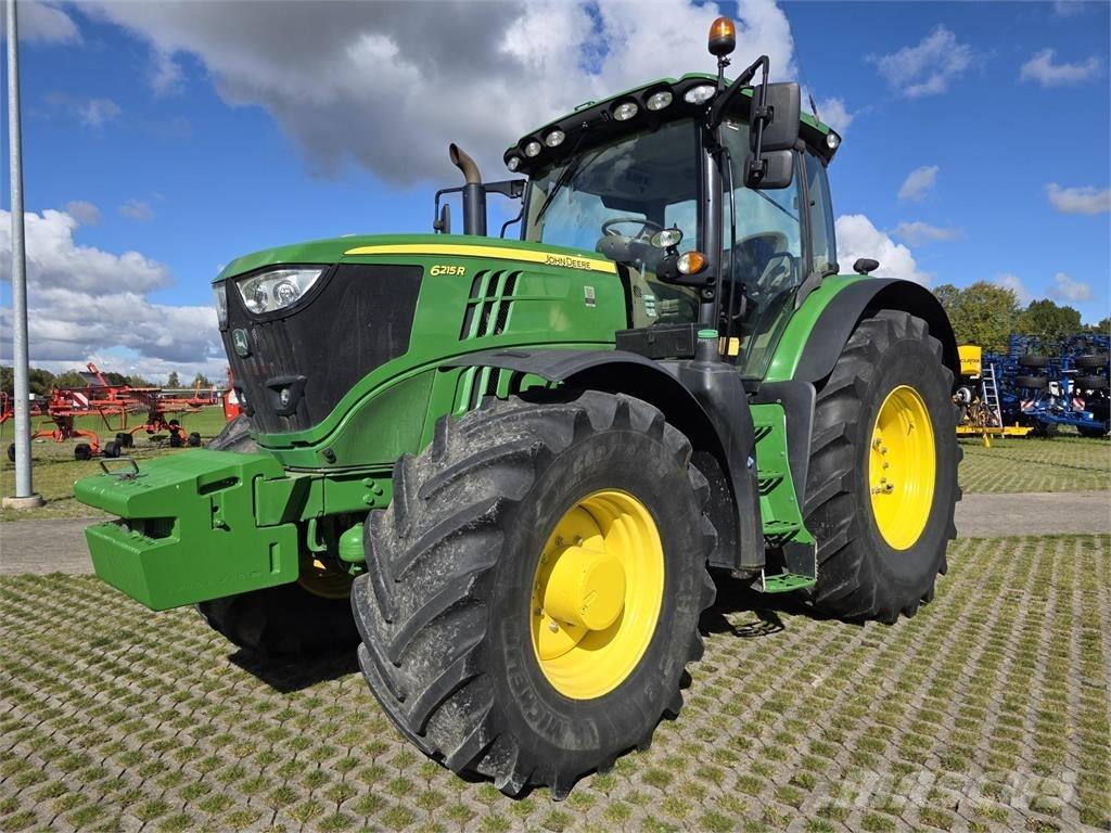 John Deere 6215R Трактора