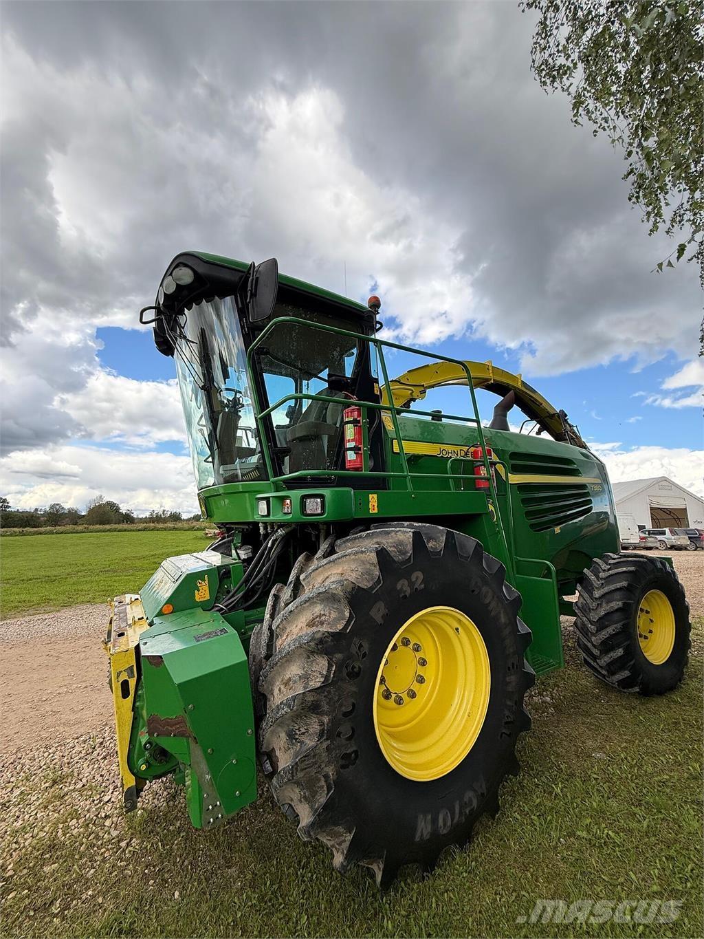 John Deere 7380 Прицепные кормоуборочные комбайны