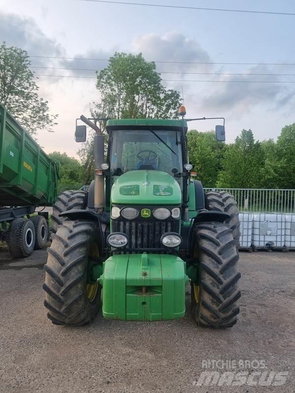 John Deere 7820 Трактора