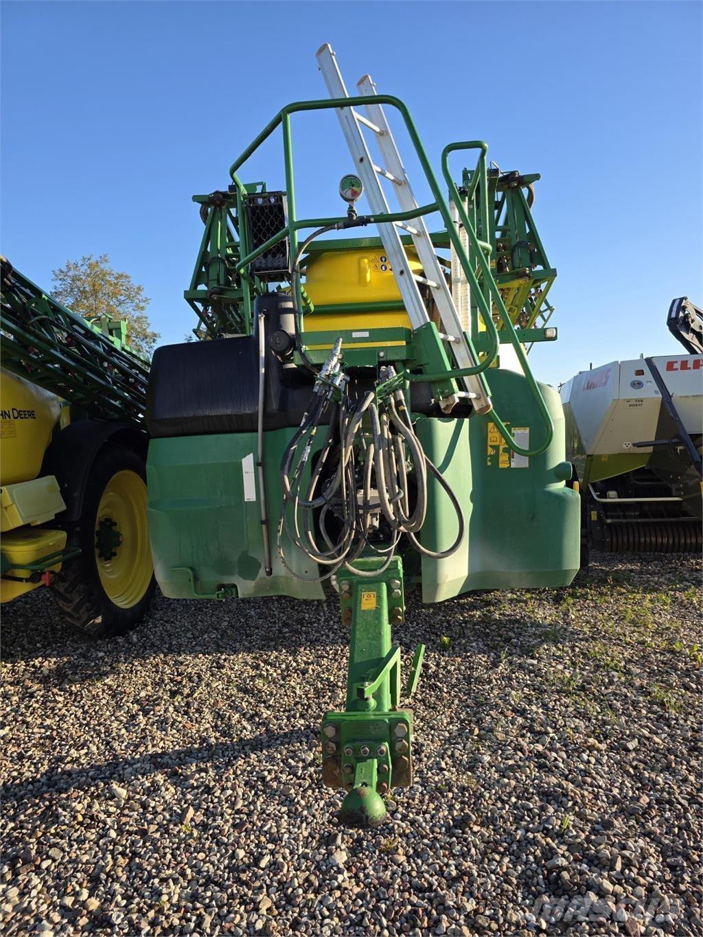 John Deere M962i Прицепные опрыскиватели